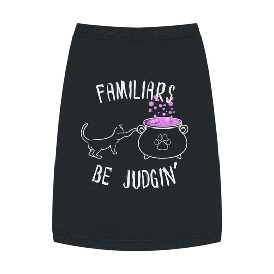 Familiars Be Judgin’ – Tee for the Cat Who Knows Better (in Black)